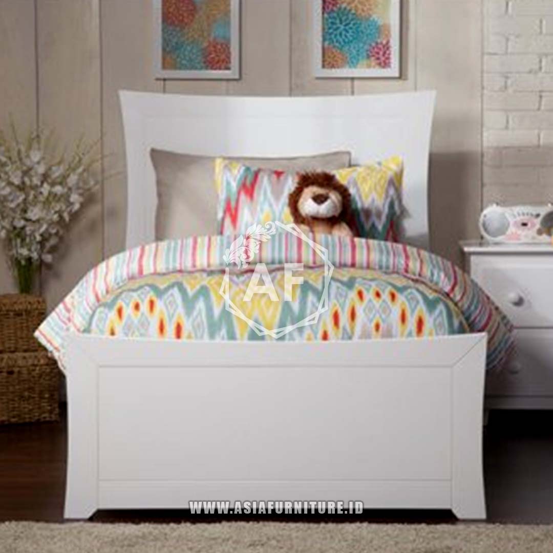 Dipan Putih Anak Anak Minimalis
