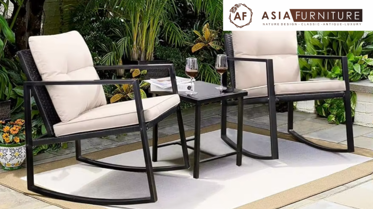 Desain Kreatif Kursi Goyang Rotan Sintetis untuk Taman